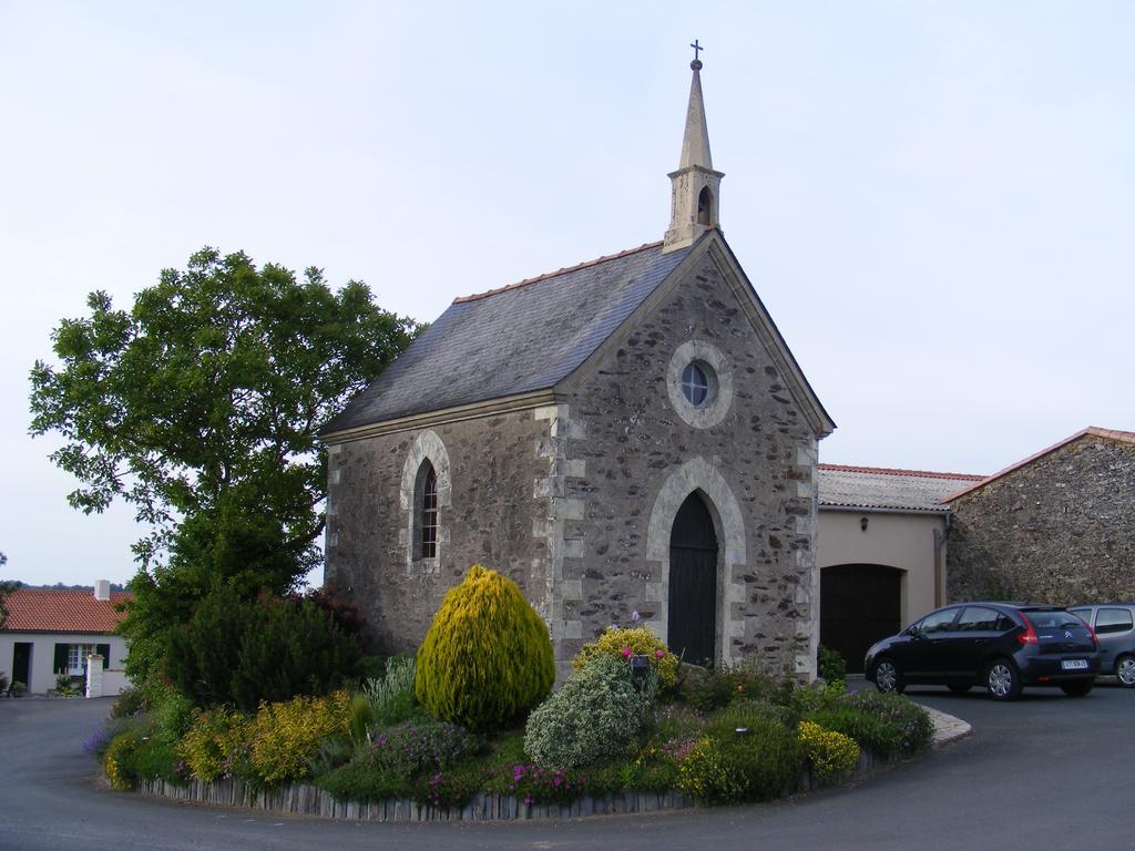 Chambres D'Hotes Vignes Et Loire Drain Exterior photo